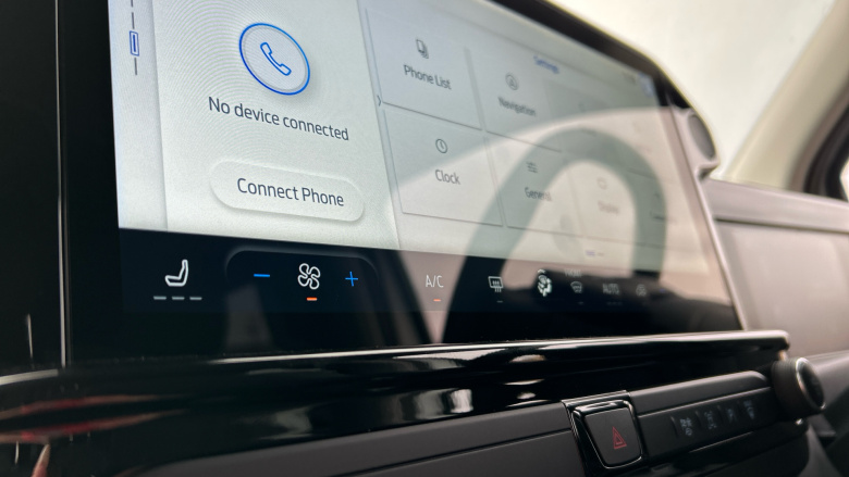 Ford Tourneo Custom 320 L1 Diesel Fwd 2.0 EcoBlue 136ps H1 Titanium 8 seater Auto